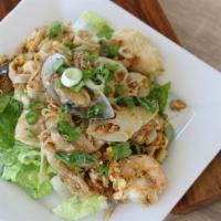 Kua Talay · Stir fried rice noodle thai style with egg.