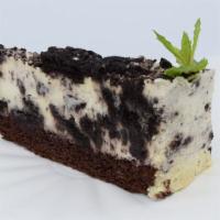 Cheesecake Oreo Mousse · Rich New York cheesecake has been topped with crushed oreo cookies to create a decadent and ...