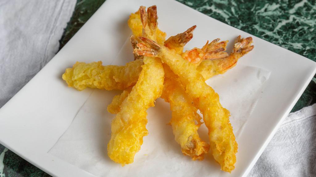 Shrimp Tempura · 6 pieces tempura prawns.