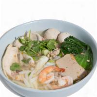 Chiu Chow Short Rice Noodle Soup 潮州粘米粉 · Short Rice Needle Noodle, Shrimp, Imitation Crab meat, Pork Ball, Pork Cake, Ground Pork, Po...