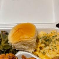  Yiyi ‘S 1 Meat 2 Sides  · Any meat and 2 sides comes with dinner roll or cornbread cake slice
