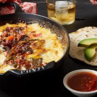 Queso Fundido Con Chorizo · 