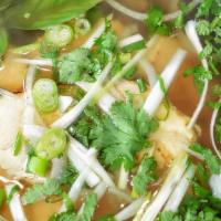 P6 - Pho Chicken · Vietnamese style noodle soup (beef broth) with chicken breast meat, slow cooked from real bo...