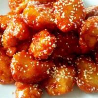 Honey Chicken · Sweet & pungent honey chicken served with steamed rice.