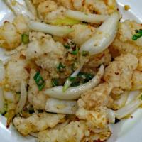 Deep Pried Calamari With Spicy Salt · Hot and spicy. Hot and spicy. Choice of ranch sauce, or blue cheese.