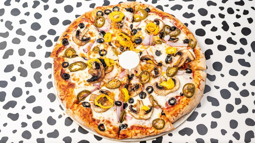 Combination Pizza · Beef pepperoni, beef Italian sausage, turkey ham, beef salami, mushrooms, bell peppers, olives, marinara sauce and extra mozzarella cheese.
