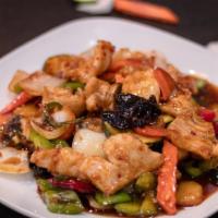 Chicken In Hot Garlic Sauce · Hot. Sliced white meat chicken with carrots, mushroom, sliced bell pepper zucchini and onion...