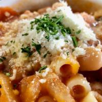 Cup Pasta Fagioli · Tomato base soup with ditalini & cannellini beans.