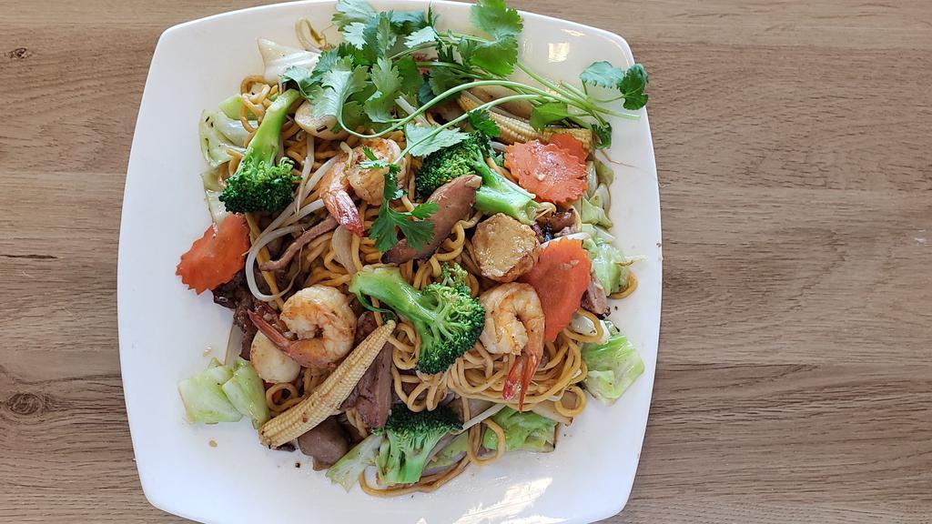 Chow Mein · Stir fried noodles with seasonal vegetables.