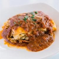 Lasagna · Classic Marinara Sauce, Seasoned Ground Beef, Five Cheese Blend, Mild Italian Sausage