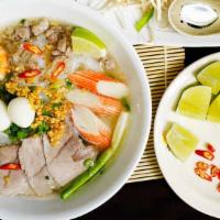 Hủ Tiếu Đồ Biển · seafood rice noodle soup