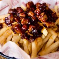 Tri-Tip Fries · French fries topped with 6oz tri-tip and bbq sauce