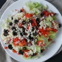 Garden Salad · Fresh lettuce, red onions, bell peppers, black olives, tomatoes, mozzarella cheese.