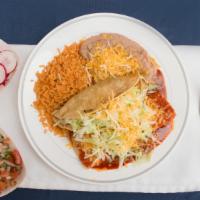 Taco & Enchilada · Contains a shredded beef taco with a cheese enchilada.