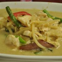 Green Or Red Curry · Eggplant or bamboo shoots, bell peppers, Thai basil and coconut milk.