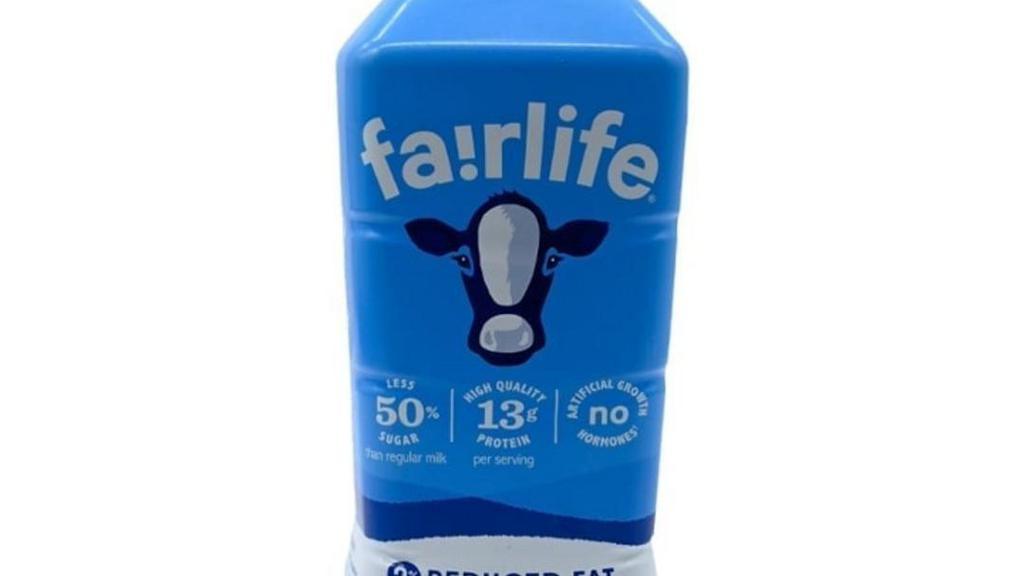 Farilife Milk - Classic White · Enjoy Ultra-Filtered Milk with 50% More Protein & 50% Less Sugar Than Regular Milk.
