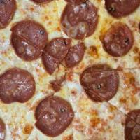 Pepperoni Halal (Large) · Halal pepperoni, pizza cheese, and pizza sauce.