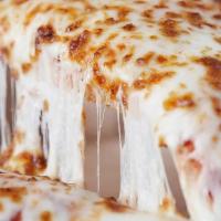 Cheese Pizza · 5 cheese mix