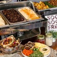 Family Meals · Easily create a meal for your family in one place!
Feeds 4 people, you choose the entrees an...