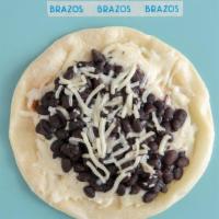 Brazos (Vegetarian) · black beans, monterey jack
