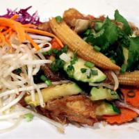 Phad Woon Sen · Bean thread noodles, fried tofu, tomatoes, shitake mushrooms, celery, onions, carrots, cauli...