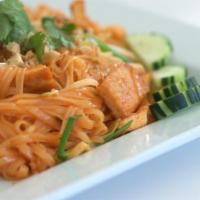 Pad Thai Noodle · Gluten-free. Thai rice noodles, coconut milk, fried shallots, tofu, bean sprouts, and green ...