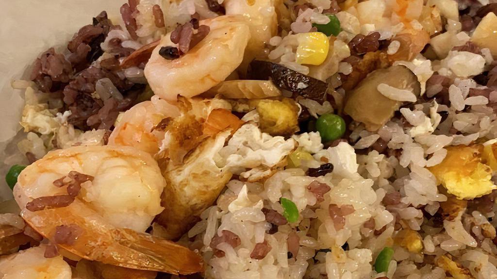 Seafood Fried Rice & Chef'S Special · 