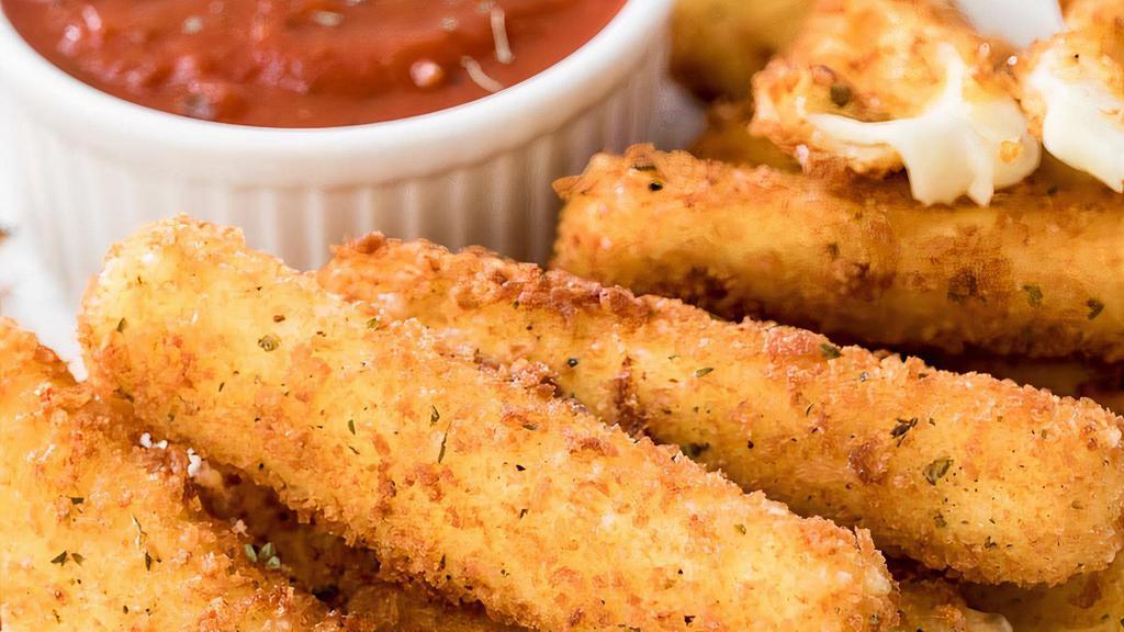 Mozzarella Sticks · 6 mozzarella sticks