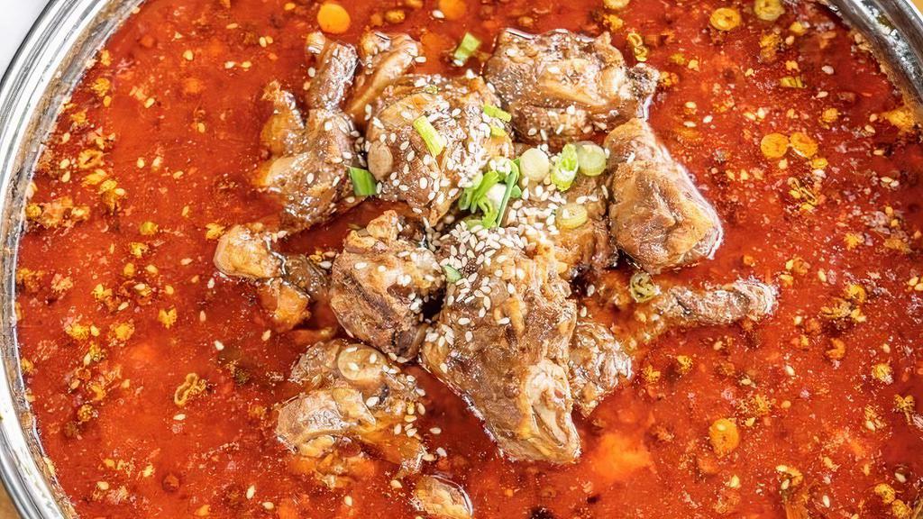 Tofu Pudding With ( Rib/Intestine/Beef/Fish）（Spicy）（3~5People）豆花儿  (排骨/肥肠/牛肉/鱼片）锅（辣）（3~5人份） · 
