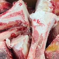 Beef Marrow Bones (Long) 2Pc · Each bag is approximately 2.5-3LBS

2 pieces per bag, each bone is approximately 6-7 inches....