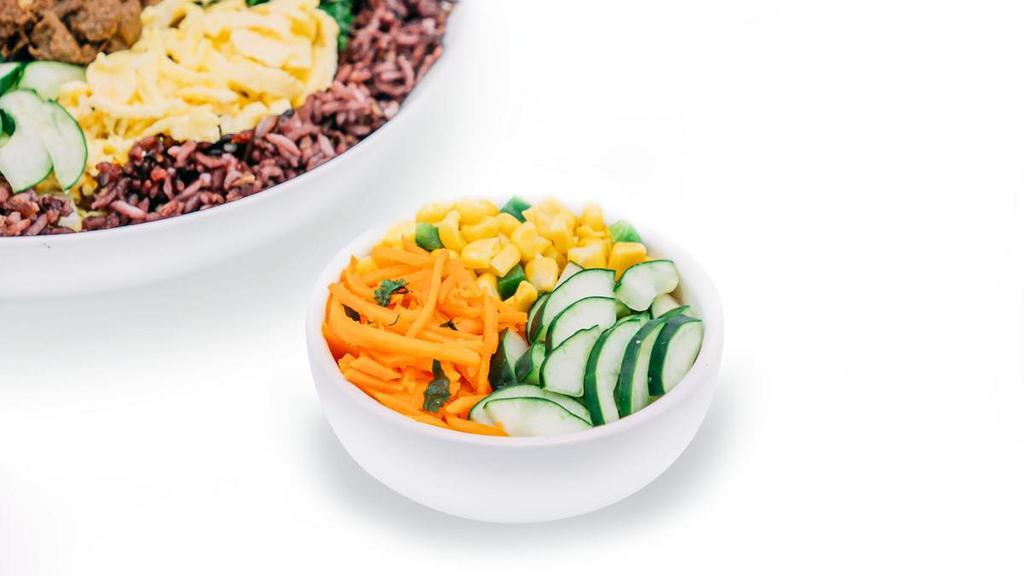 Veggie Cup · A lot of well-being in a little cup! Choose a base or topping for a healthy snack or as a side of your favorite vegetable.