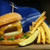 Bennett'S Cheeseburger · all chuck, handcrafted, house dressing, acme roll, fries