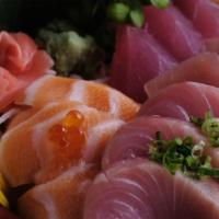 Chirashi · Chef's choice of fresh sashimi served over bed of rice.