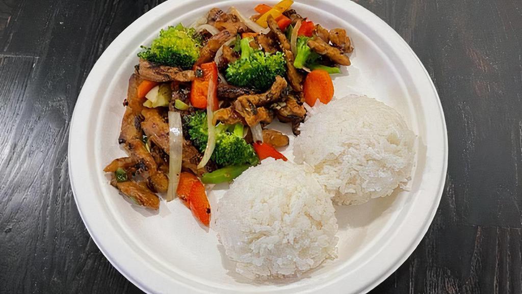 Erk Vegan Chicken · Vegan, organic non-GMO spiced soy curls with mixed vegetables. Stir fry in cold pressed extra virgin olive oil. Gluten and nut free.