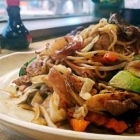 Combo Lo Mein · Chicken, beef and shrimp.
