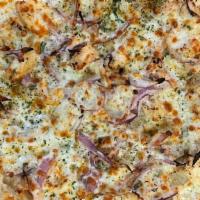Garlic Chicken Pizza · Grilled chicken breast, garlic, red onions, parsley, olive oil, Mozzarella cheese.