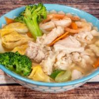 Wor Wonton Soup  · Chicken wonton, shrimp, cabbage, carrots, broccoli