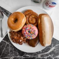 Six Regular Mixed Donuts · There will be 6 regular assorted donuts.