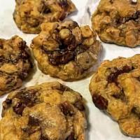 Beverly Hills Walnut Chocolate Chip Cookie Bites (6 Pcs) · One ounce each, six pieces package. This is the pint-sized version of our best selling walnu...