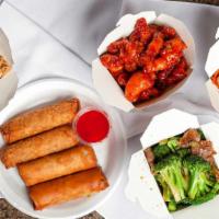 Family Feast (4) · Includes two large a la cartes of fried rice, chow mein or steamed rice, plus your choice of...