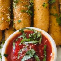 Mozzarella Sticks · 8 Mozarella Sticks