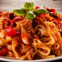 Bolognese  · Meat sauce and fresh basil tossed with fettuccine pastas
