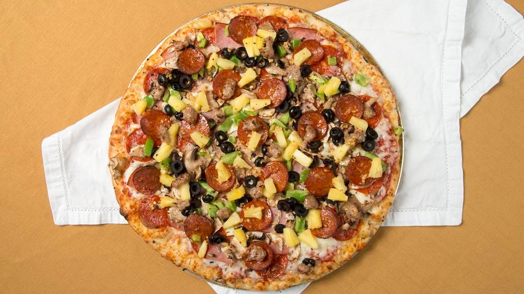 Fatte'S Special · Pepperoni, Italian sausage, ham, linguica, onions, mushrooms, garlic, pineapple, olives, green peppers.