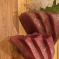 Mixed Sashimi(9Pcs) · Tuna, salmon, & yellow tail (9pcs)