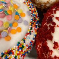 Cupcakes · Chocolate, Vanilla, red velvet, carrot or peanut butter.