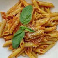 Penne Pomodoro · tube pasta, fresh tomato sauce
