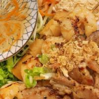 Grilled Chicken Vermicelli Noodle Salad · 