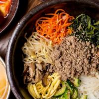 Bi Bim Bap (비빔밥) · Mixed rice with minced beef and assorted cooked vegetables (healthy!)