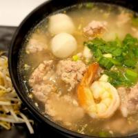 Tum Yum Noodle Soup · Ground chicken, fish ball, shrimp, and bean sprouts with rice noodles in spicy soup, topped ...