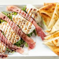 Prosciutto & Burrata · sliced prosciutto, burrata cheese, arugula, crostini